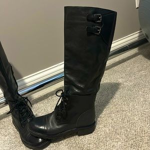 Knee high Sam Edelman black leather combat boots cap toe laces EUC sz 6
